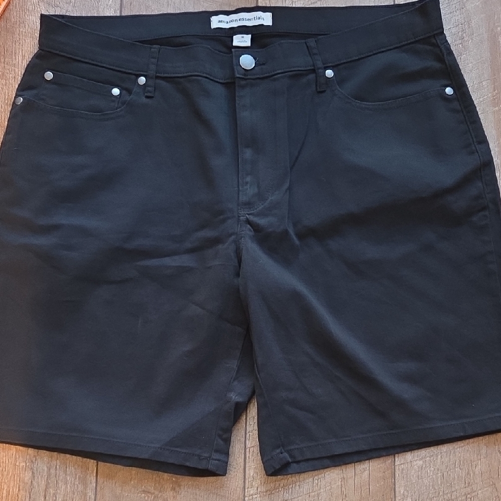 Amazon Essentials Black Twill Flat Front Shorts for Men
